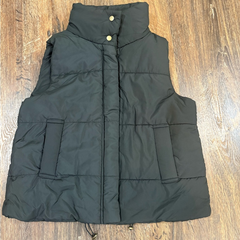 Zenana Outfitters Black Women's Puffer Vest